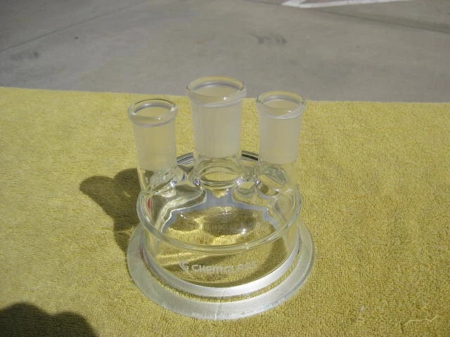 chemglass multi (3) neck Reaction Flask Top 24/24 and 29/42 joints
