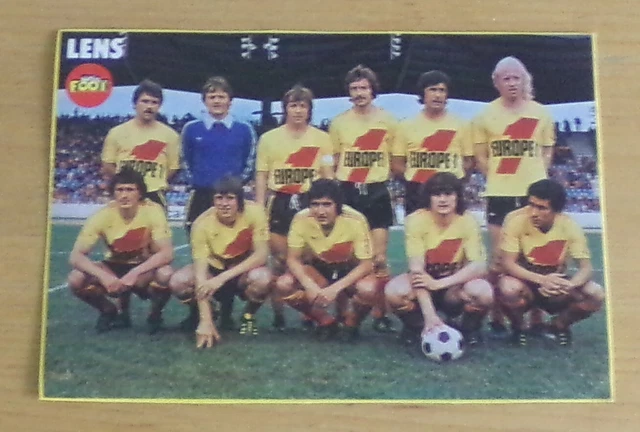 1/2 PAGE POSTER de revue Vintage )) équipe RC STRASBOURG 1977 EUR 5,90 - FR