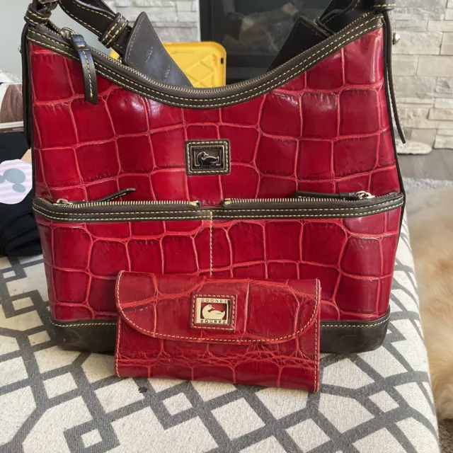 Dooney & Bourke Nile Brick Red Croc Embossed Leather Hobo Shoulder Bag / Wallet