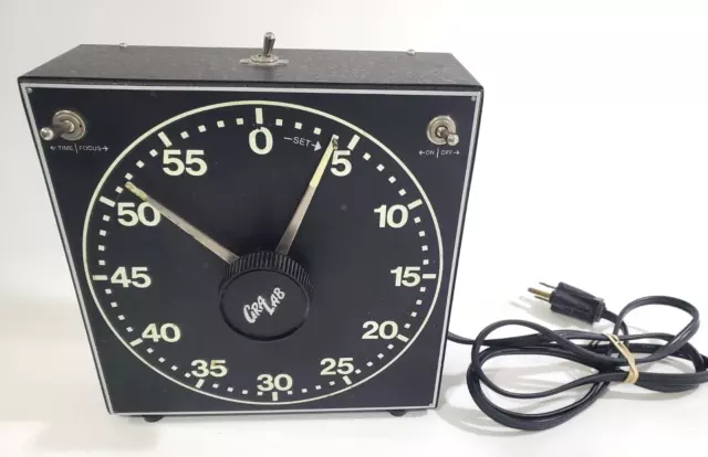 Gralab Model 300 Darkroom timer, tested, works great, good buzzer