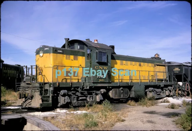 CNW Chicago & North Western ex M&StL RS-1 1081 ORIGINAL 1972 Kodachrome Slide