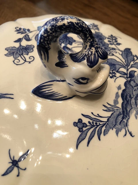 Soupière Avec Prise Au Dauphin En Faïence De Gien Delft Bleu 2