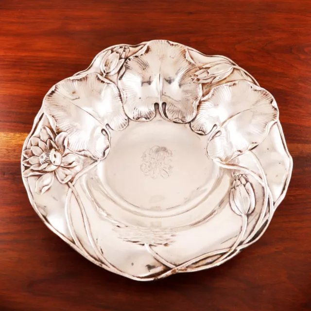 Superb Simons Bros Art Nouveau Sterling Silver Center Bowl #1849 Water Lilies
