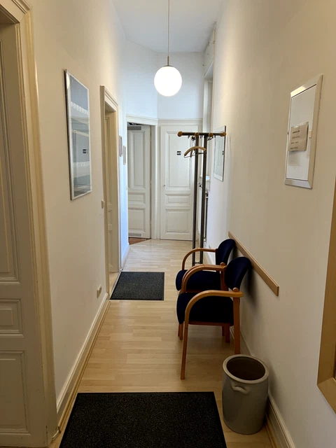 Praxis / Büro Frankfurt, Nähe Schweizer Platz