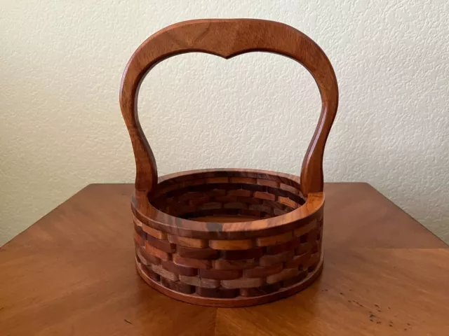 HAWAIIAN KOA WOOD BASKET  From Big Island Hawaii ROUND with WOODEN HANDLE Bowl