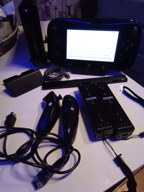 Nintendo Wii U Spielkonsole 32 GB - Schwarz + Sensorleiste, GamePad - Alle Kabel