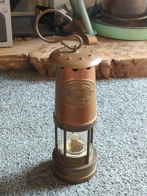 ANTIQUE VINTAGE E THOMAS AND WILLIAMS LTD MINER'S LAMP CAMBRIAN No 201531