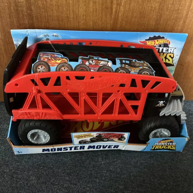 Hot Wheels FYK13 Large-Scale Monster Mover Stores Twelve 1:64 Scale Trucks