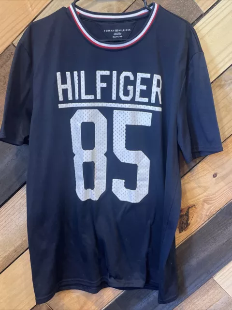 Tommy Hilfiger T Shirt 85 Logo. Mens Size XL