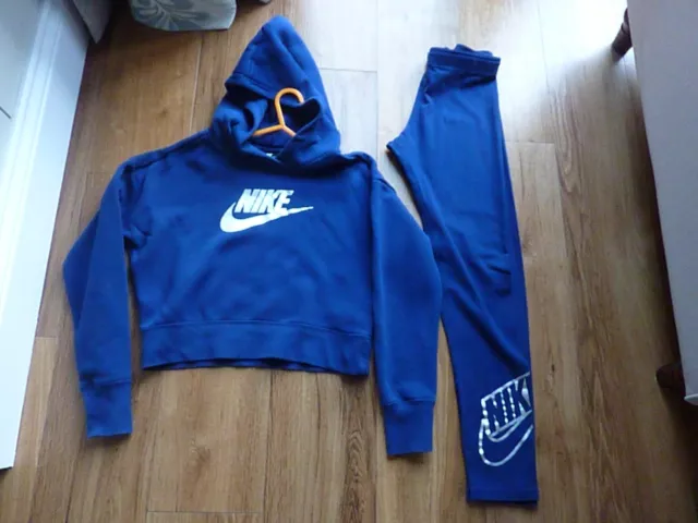 Girls Nike Tracksuit/leggings  Set Age 11-13 - Excellent Condition