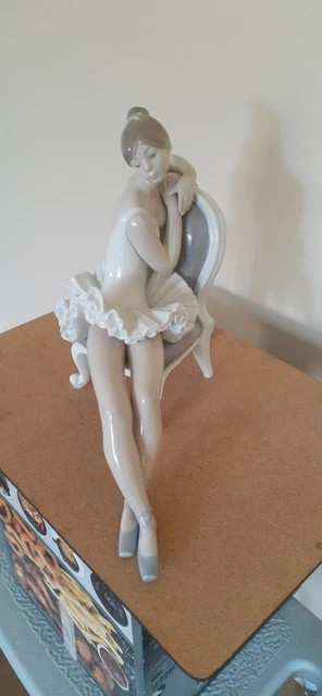 Lladro 4847 Classic Dance (Spain. No box) Lladro 4847 Classic Dance (Spain. No box)