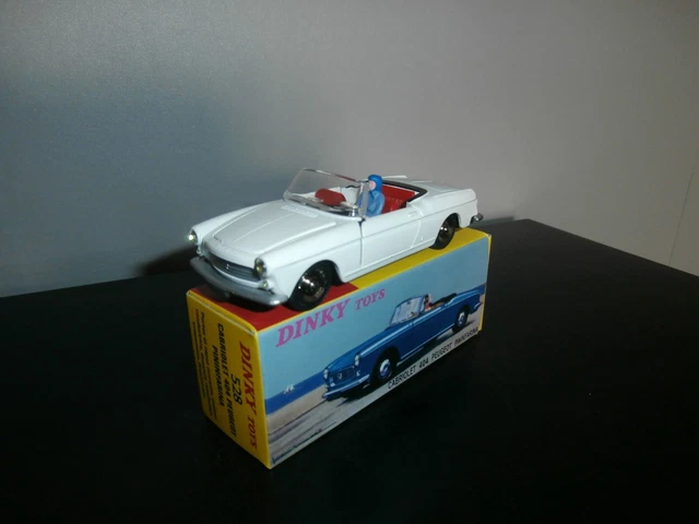 Peugeot 404 Cabriolet Pininfarina Ref 528 Dinky Toys Atlas
