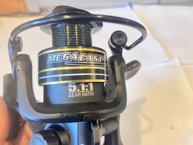 BASS PRO SHOP Mega Cast (MGTS20) Spinning Reel – EX - NEW OTHER $22.99 -  PicClick