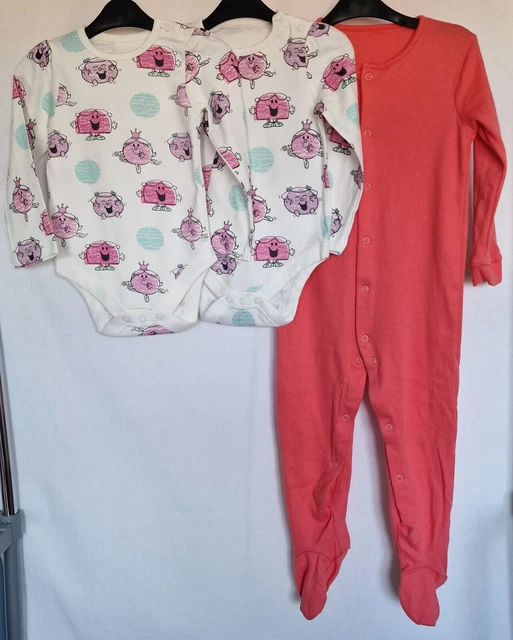 Baby Unisex Clothes Bundle Age 18-24Mths.New.Mixed brands.
