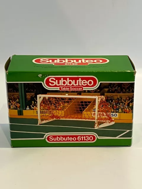 Subbuteo 61130 World Cup Goals Blue Nets  Boxed