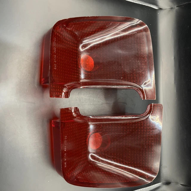 AM Autoparts Taillight Lens Pair For 1978-1982 Dodge / Plymouth Full-Size Van (CH2808102, CH2809102)