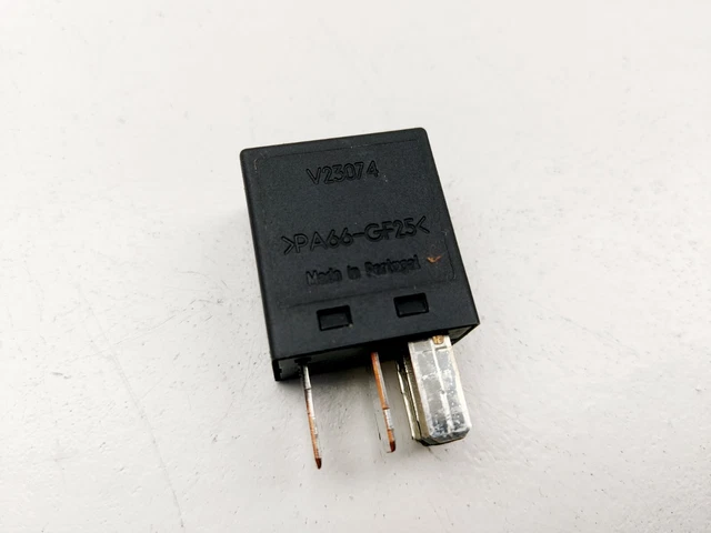 Volvo Xc90 Relay Control Module Unit 5Pin 9441161 2006
