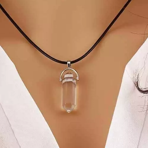 Un Pendentif Cristal de roche, Quartz cristal, Collier avec Cordon offert