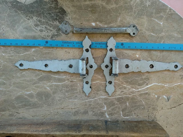 Two Large Metal Old Barn Door Hinges & One No.2116 Door Handle Heart Shaped