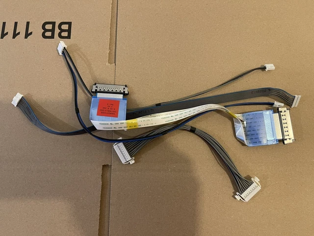 Câble TV Pour Téléviseur LG 55LF5800 (55") - Pièce D'occasion En état De Marche - Réf. EAD62572203