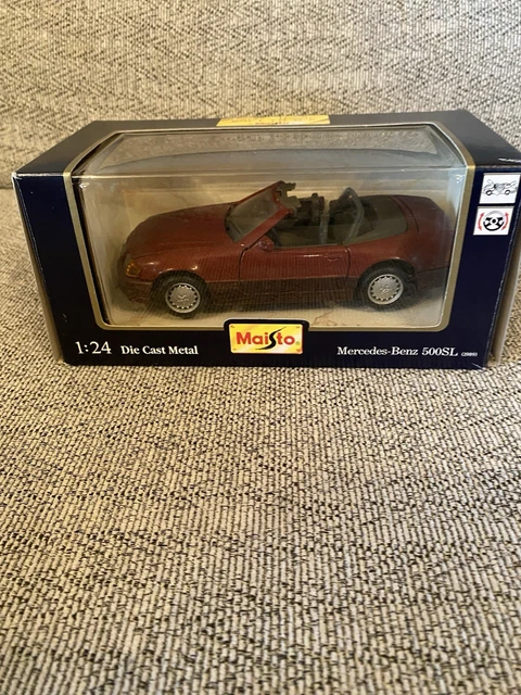 Maisto 1/24 Scale Diecast 4821H - 1989 Mercedes Benz 500SL