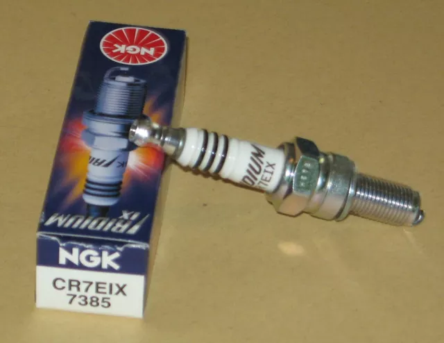 Zündkerze NGK Iridium für Derbi 659 660 Mulhacen Cafe Gussrad  Bj. 2007-2011