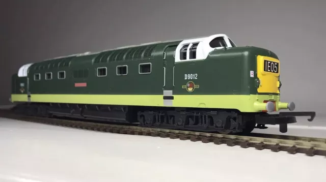 Lima 204952 Oo Gauge Br Class 55 Diesel Deltic ‘Crepello’ In Br Green - Boxed