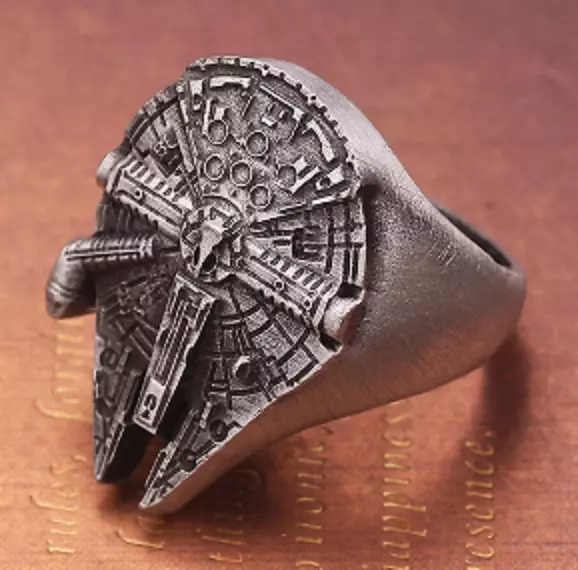 STAR WARS Millennium Falcon Silver Ring Retro Chewbacca Andor Space Ship Fighter