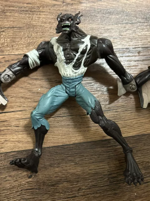 1997 DC Comics Batman Legends Of Dark Knight Man-Bat 7" Kenner Action Figure