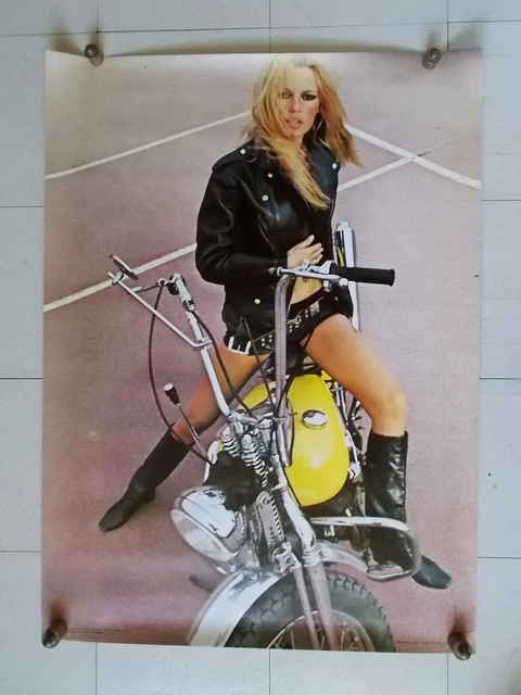 BRIGITTE BARDOT Harley Davidson Rare ancien Poster 70's EUR
