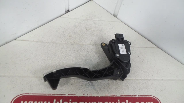 180023357R/6PV00997823/A4532900800 GASPEDALSENSOR Renault Twingo III (AH) 2017