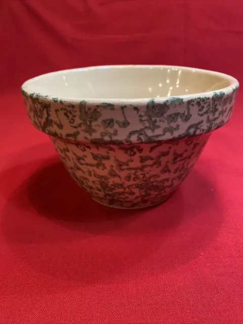 Roseville Ohio USA/ Green Spongewate 8” Bowl/ Pottery