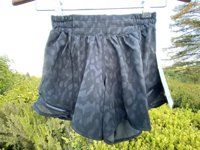 NWT SOLD-OUT FORMATION Camo Hotty Hot Shorts-Lululemon Sz 2 Tall- 4” Women  FCMD $84.99 - PicClick