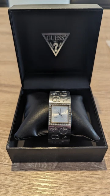 Lot de BANKSY. DI-Faced Tenner. Estampe avec son certificat d'authenticité. au prix de 2000 à