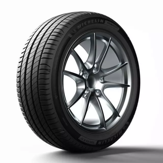 Pneus d'Eté 165/65 R15 Michelin 81T PRIMACY 4 S1