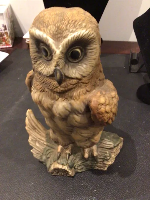 Lovely Vintage Ceramic Owl / Large Hand Painted/Ornament/Figurine