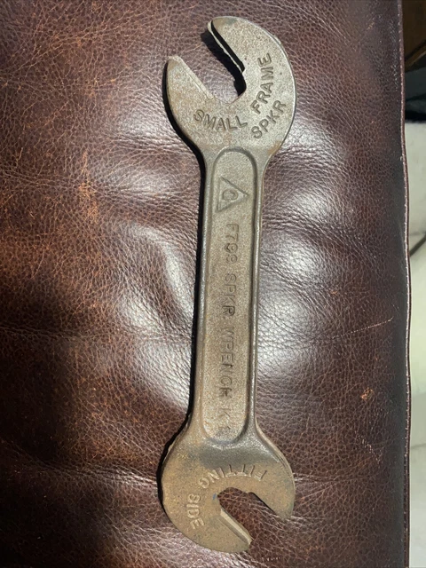 F799 SPKR. WRENCH Small / Large Frame Fire Sprinkler Valve Head Vtg Tool