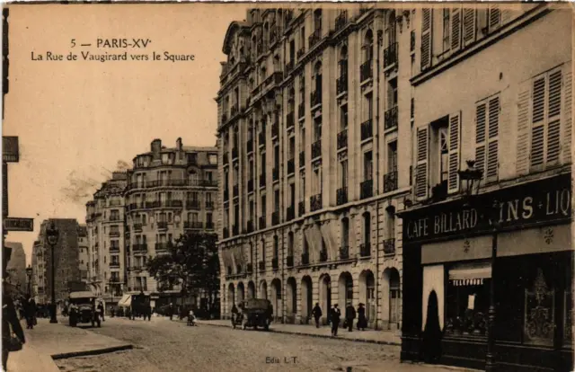 CPA PARIS (15th) La Rue de Vaugirard. Towards the Square (536777)
