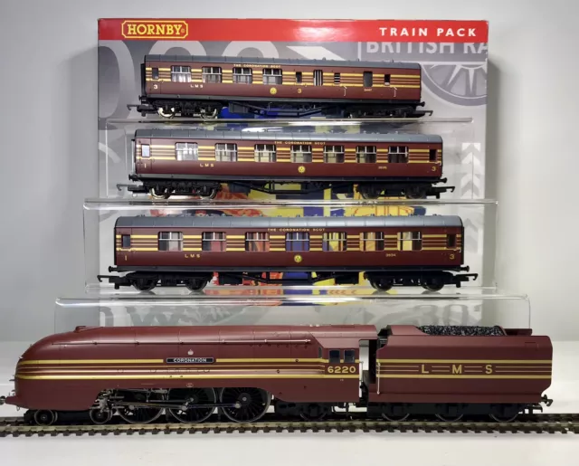 Hornby R2199M Lms Coronation Scot Train Pack Class 7P Red & Gold - Mint Unused