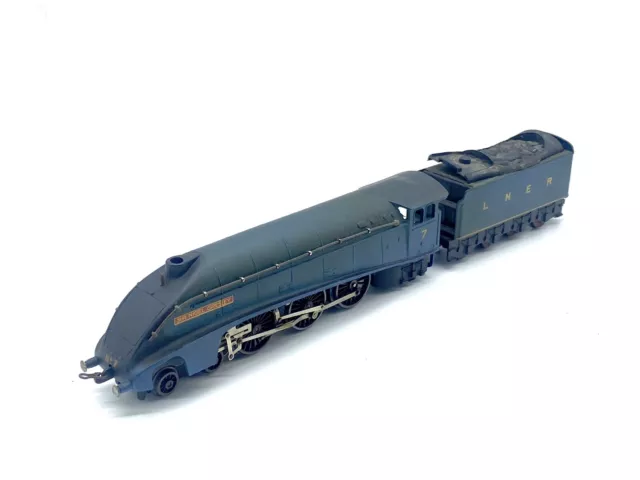 Meccano Hornby Dublo 3 Rail LNER Blue 4-6-2 Loco &Tender Sir Nigel Gresley
