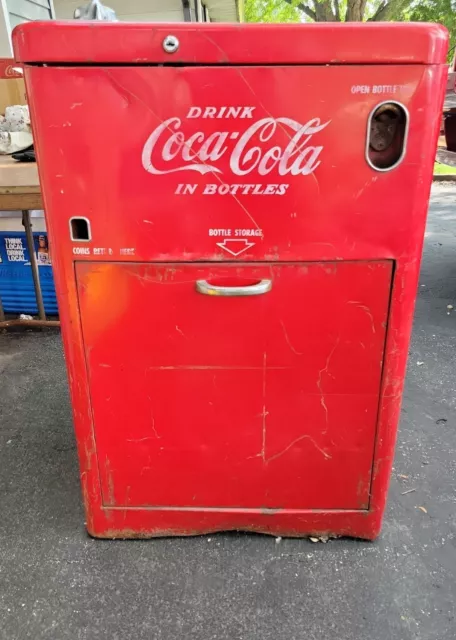 1950s Coca Cola Vending Machin A23E Vendo Spin Top coin op vintage coke soda pop