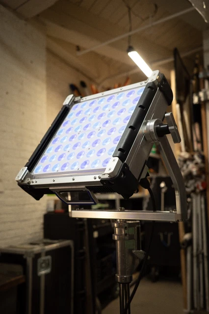 Creamsource Vortex4 1x1 RGBW 325W LED Light - w/ Snapbag + Snapgrid + Dome