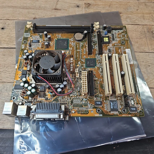 Combos de CPU y placas base, Componentes/piezas ordenador