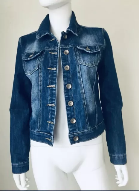 DOLLHOUSE Denim Jacket Stretch Sz Medium