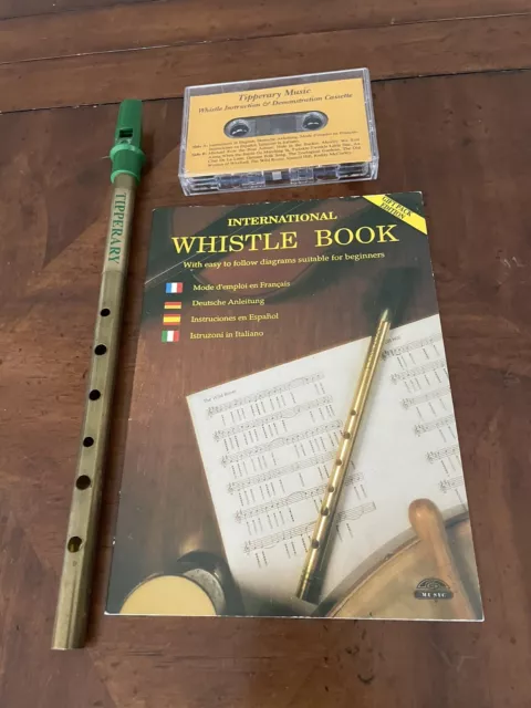 VINTAGE TIPPERARY "D" WHISTLE with MUSIC BOOK and CASSETT