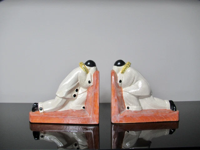 Rare paire de serre livres pierrot art déco - Antiquités