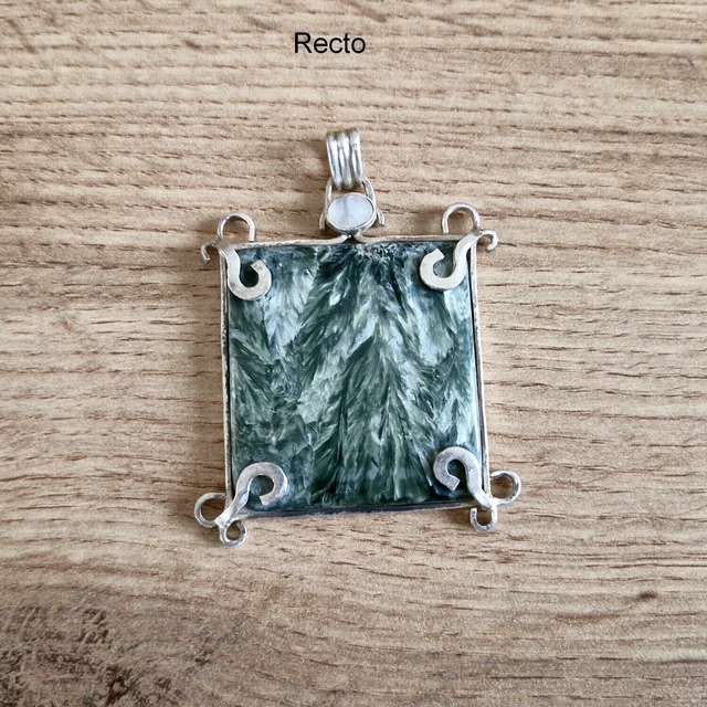 Pendentif En Seraphinite Naturelle 40,5 Carats - Monture Argent 925, Minéral Vert Chatoyant