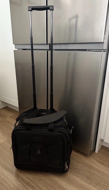 Travelpro 黒 クルー用トラベルバッグ　Flight tote Travelpro 黒 クルー用トラベルバッグ Flight tote Travelpro FlightCrew4