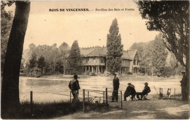 CPA Vincennes Pavillon des Bois et Forets (1347321)