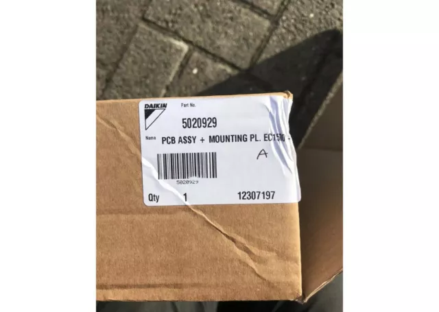 Daikin Air Con Pcb + Mounting Plate Ec15001-1A(A) 5020929